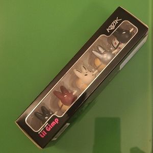 Kozik x kid robot_Smorkin Labbit_Lil Gimp